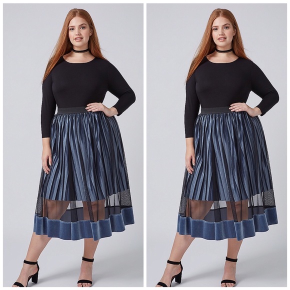 Lane Bryant Dresses & Skirts - 👠 Host Pick🎈🎈Lane Bryant Velvet Illusion skirt